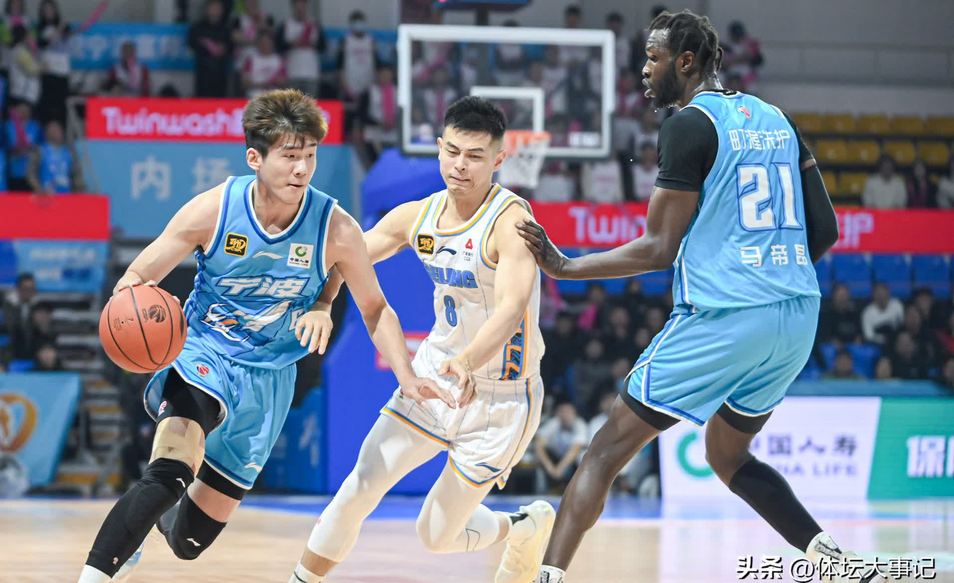 华体会官网-CBA新赛季迎战竞争激烈中外球员积极备战  第2张